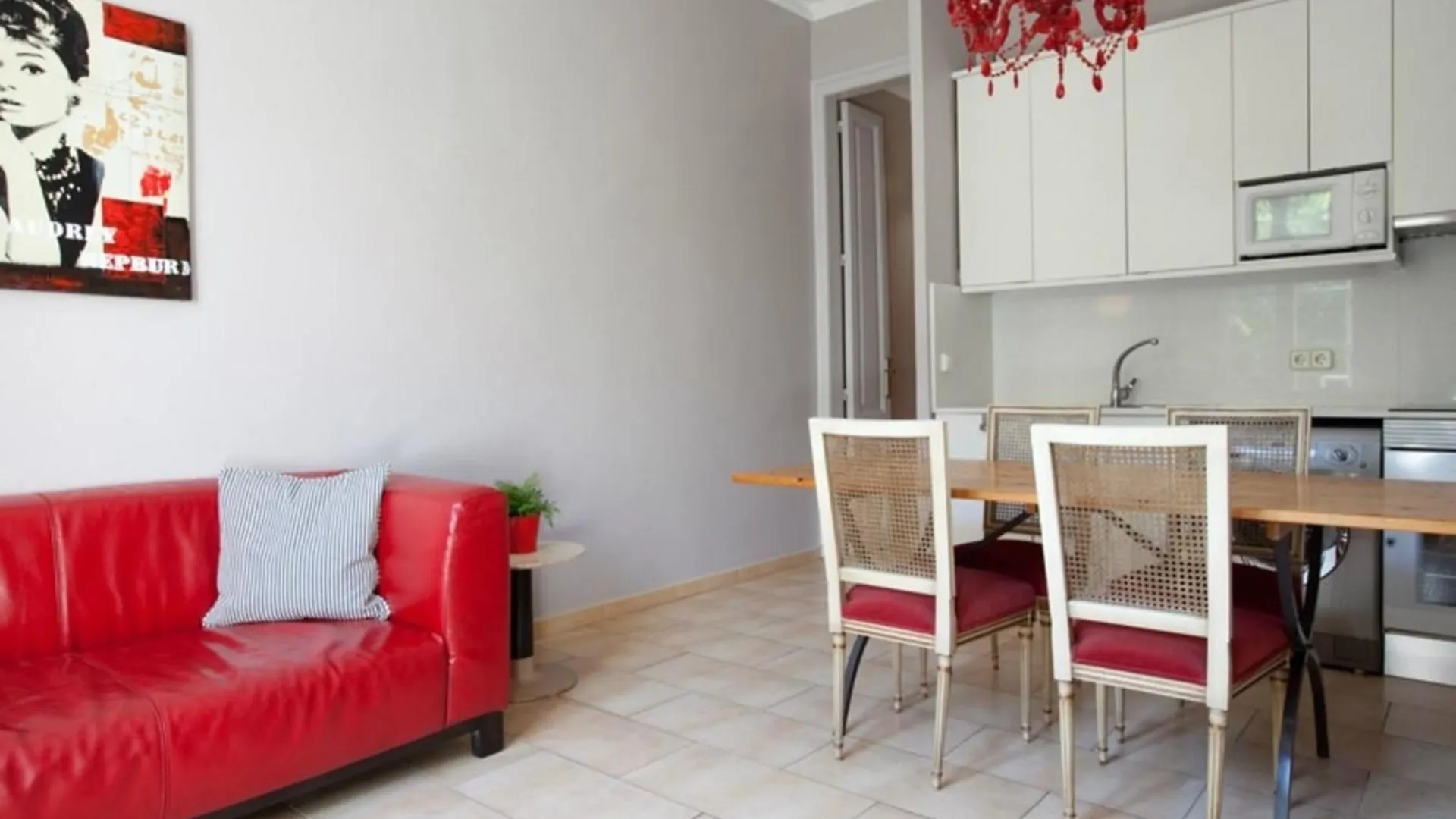 Apartment Ferienwohnung Fuer 5 Personen Ca 70 Qm In Barcelona-Eixample, Costa Brava Costa Del Maresme